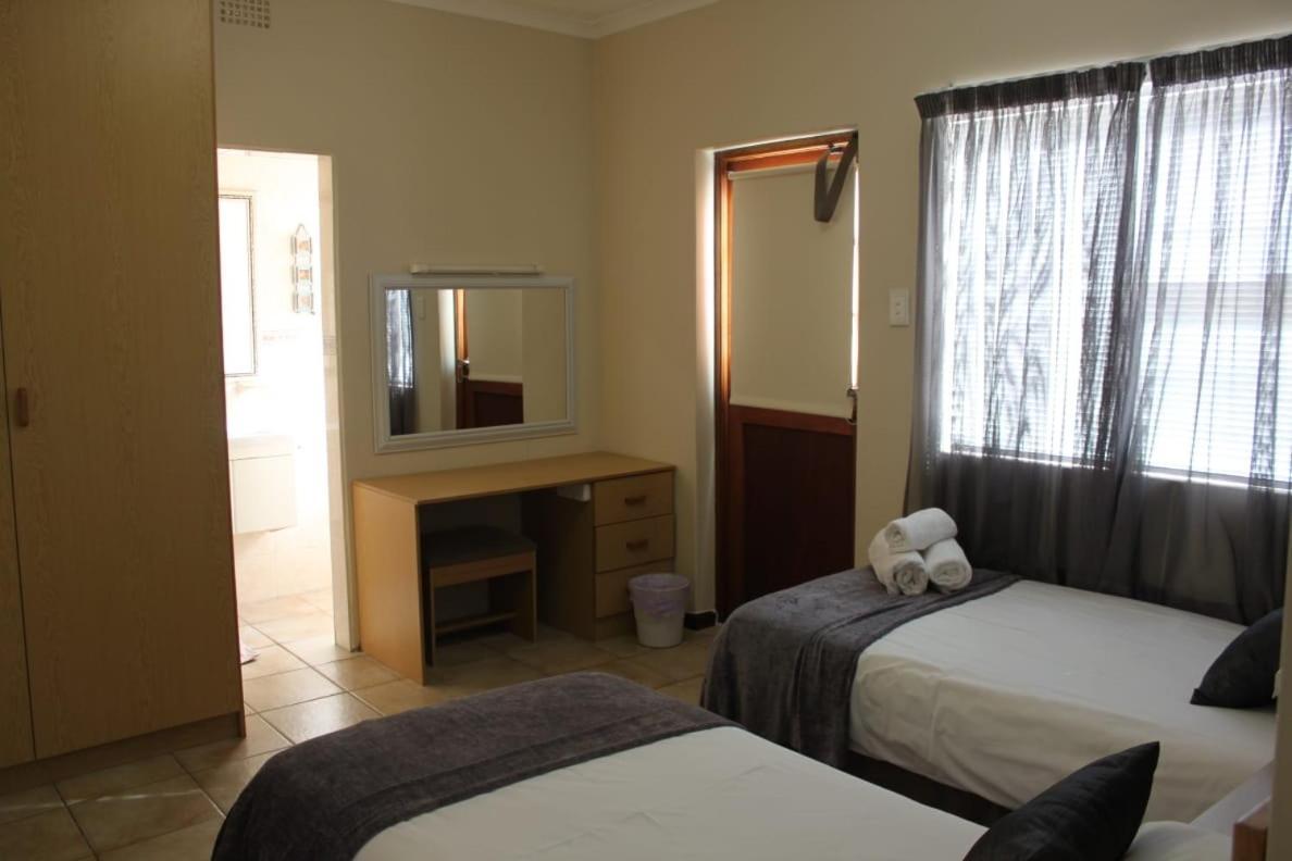 Kleinmond Panorama Holidays Bagian luar foto