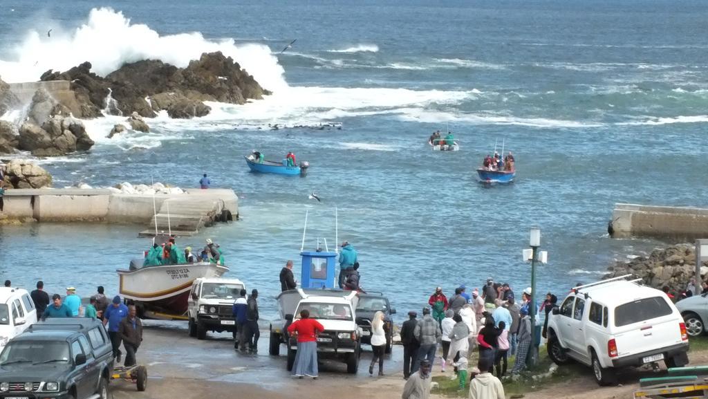 Kleinmond Panorama Holidays Bagian luar foto